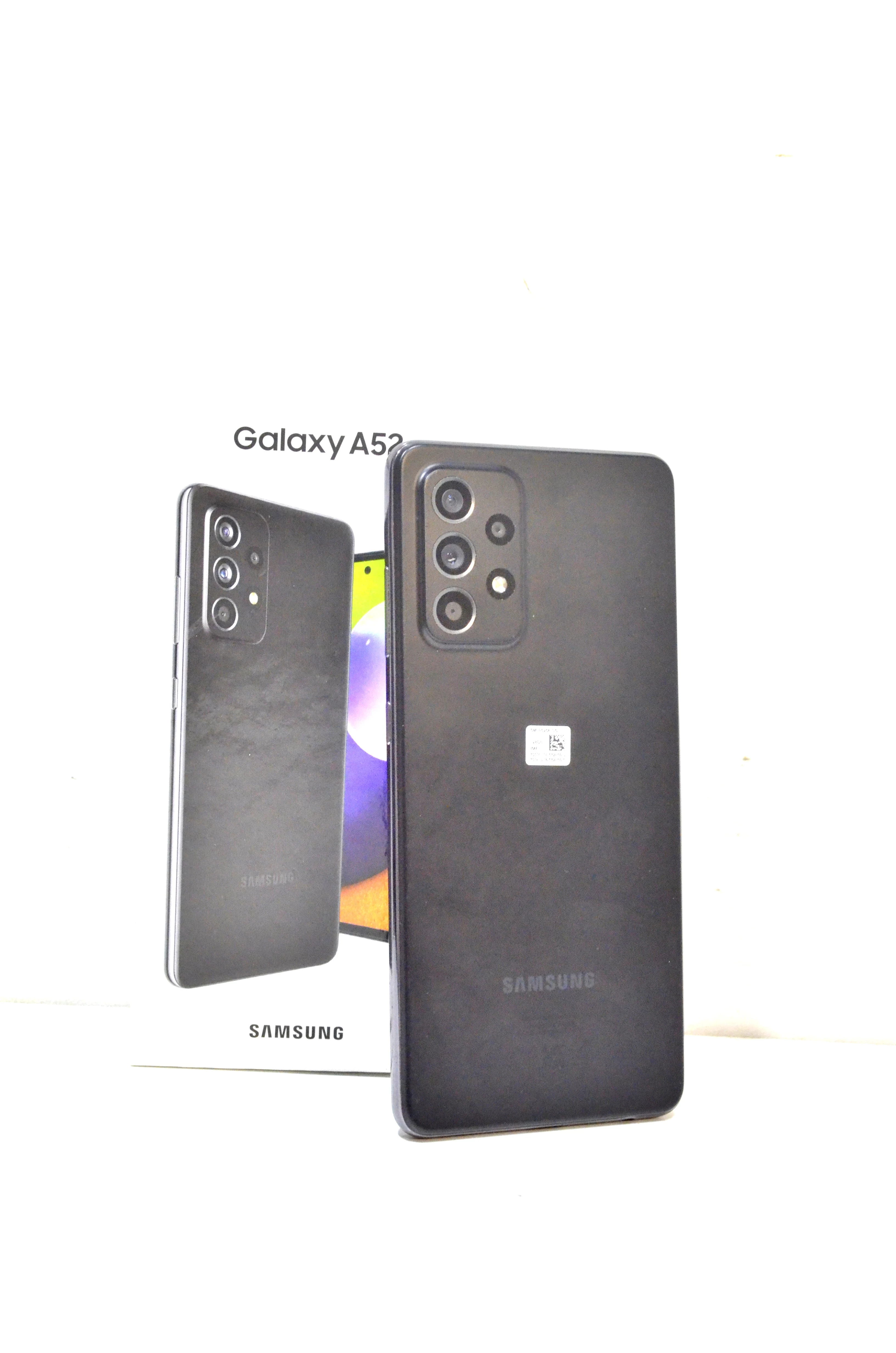 telefon-samsung-galaxy-a-52-pud-typ-smartfon