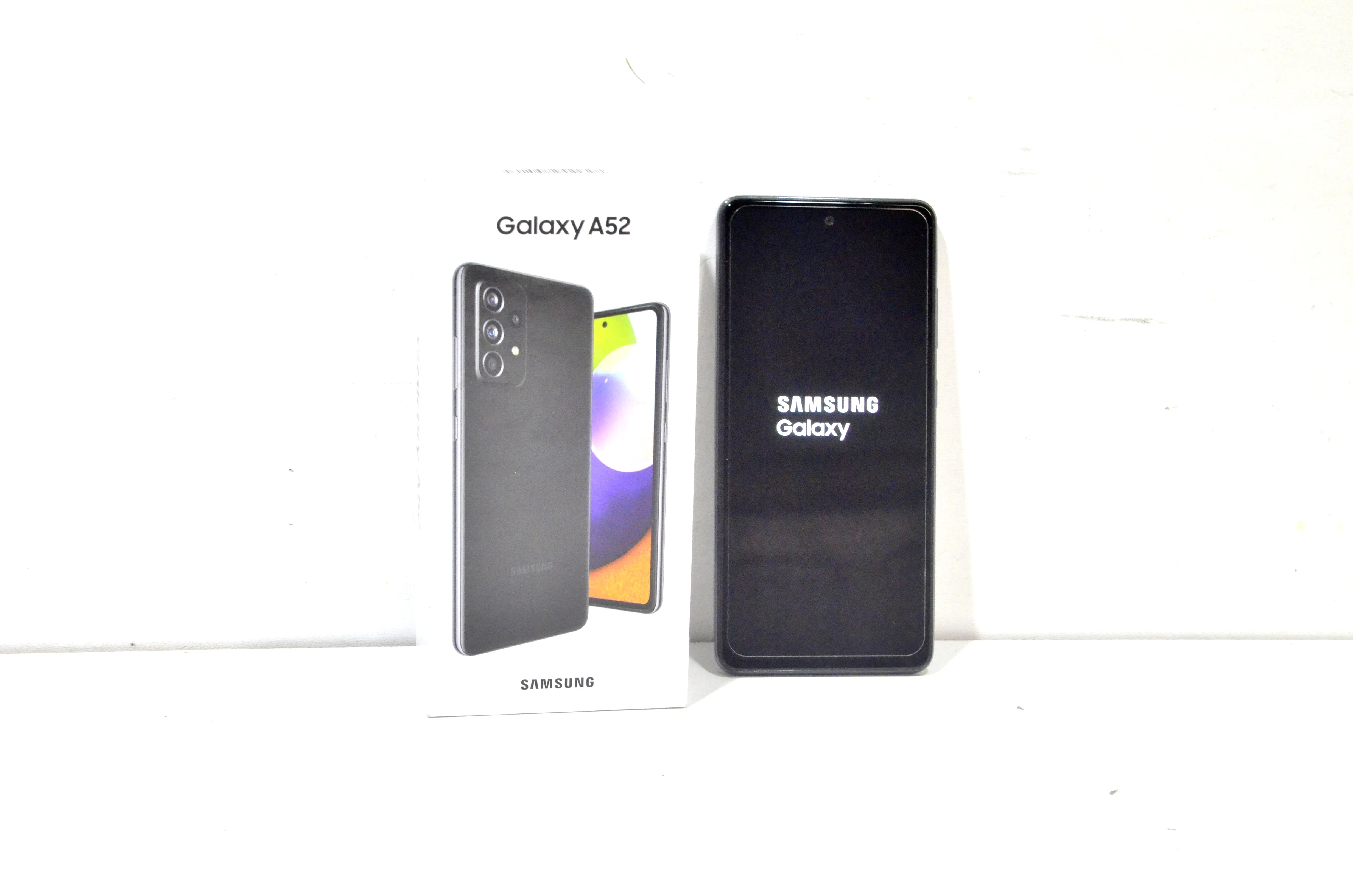 telefon-samsung-galaxy-a-52-pud-stan-uzywany