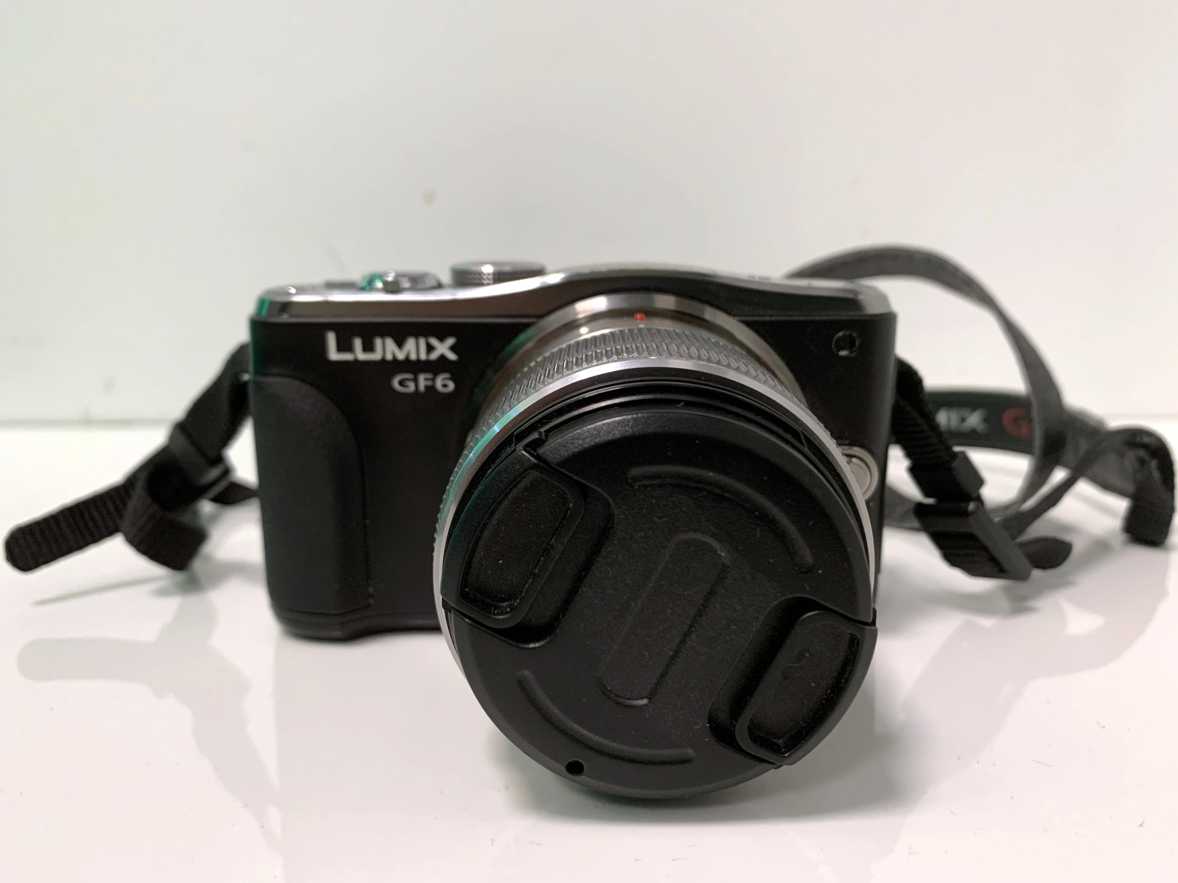 panasonic-lumix-dmc-gf6-lumix-14-42-h-fs-1442a-polecam-stan-uzywany