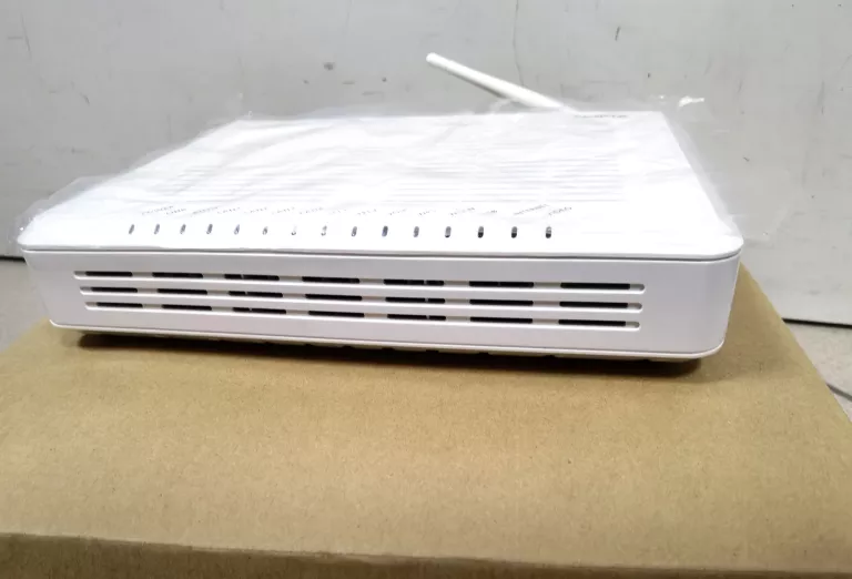 router-alcatel-lucent-g-241w-a-jak-nowy-okazja-rynek-4-chodziez