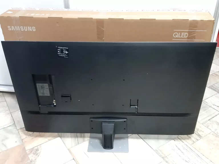 tv-55-samsung-qled-qe55q77bat-przekatna-ekranu-cale-55