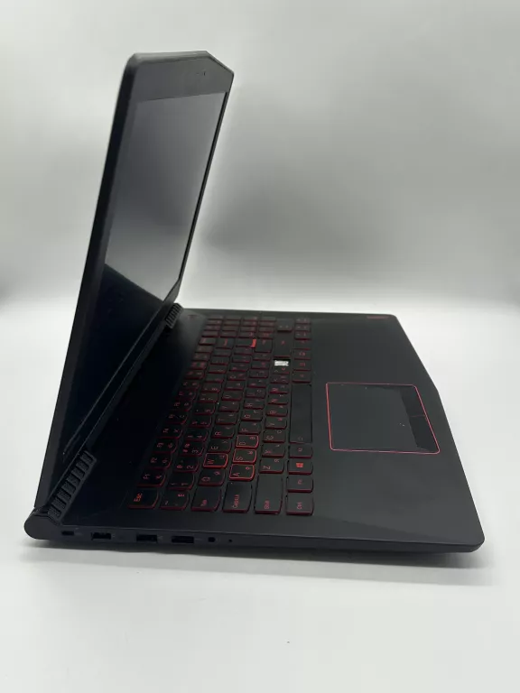 LAPTOP LENOVO Y-520-15IKBN 16GB/256GB+1T/I7-7700HQ/W10 OKAZJA SPRAWDŹ!