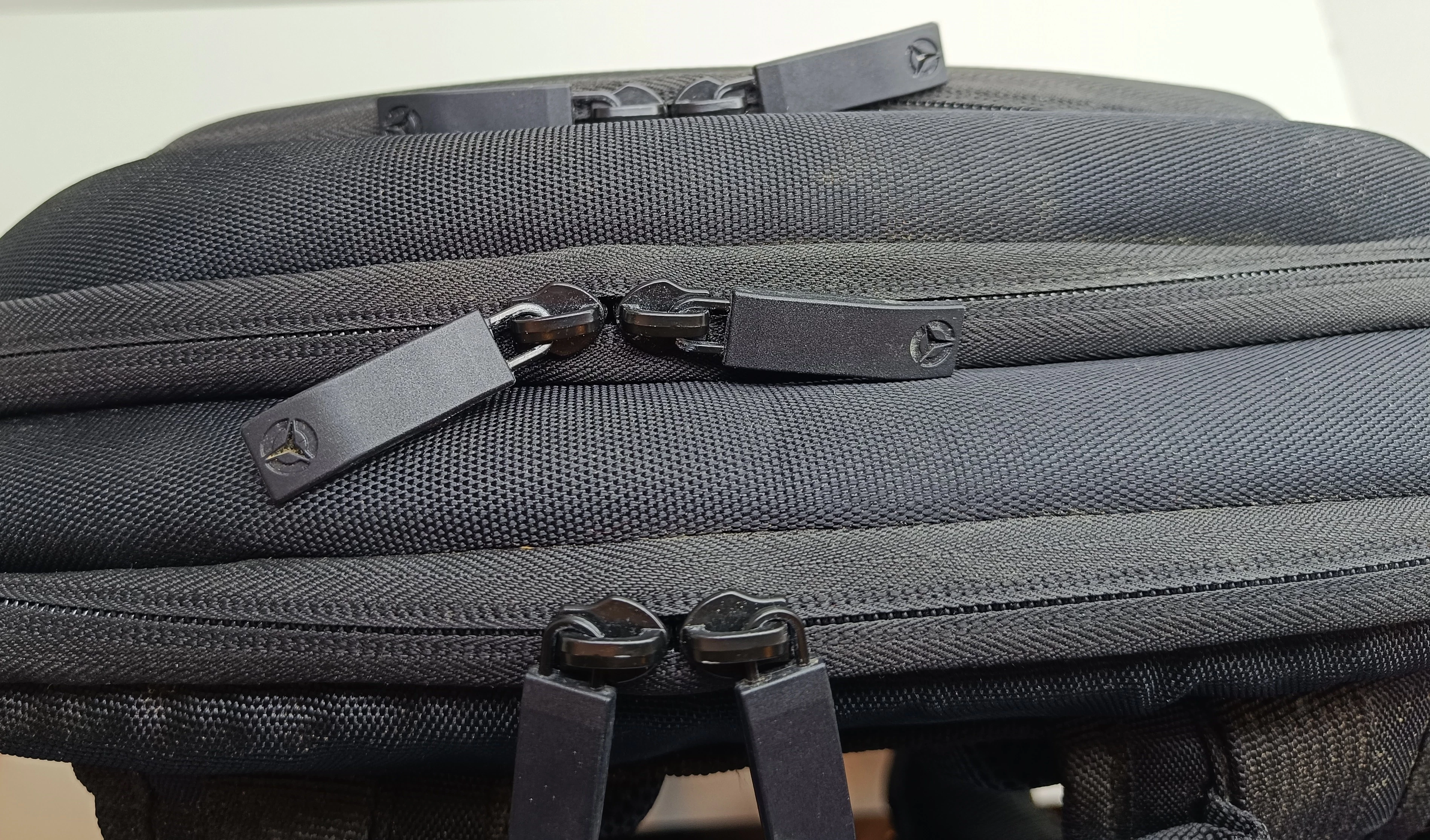 lenovo-legion-armoured-backpack-ii-17-stan-uzywany