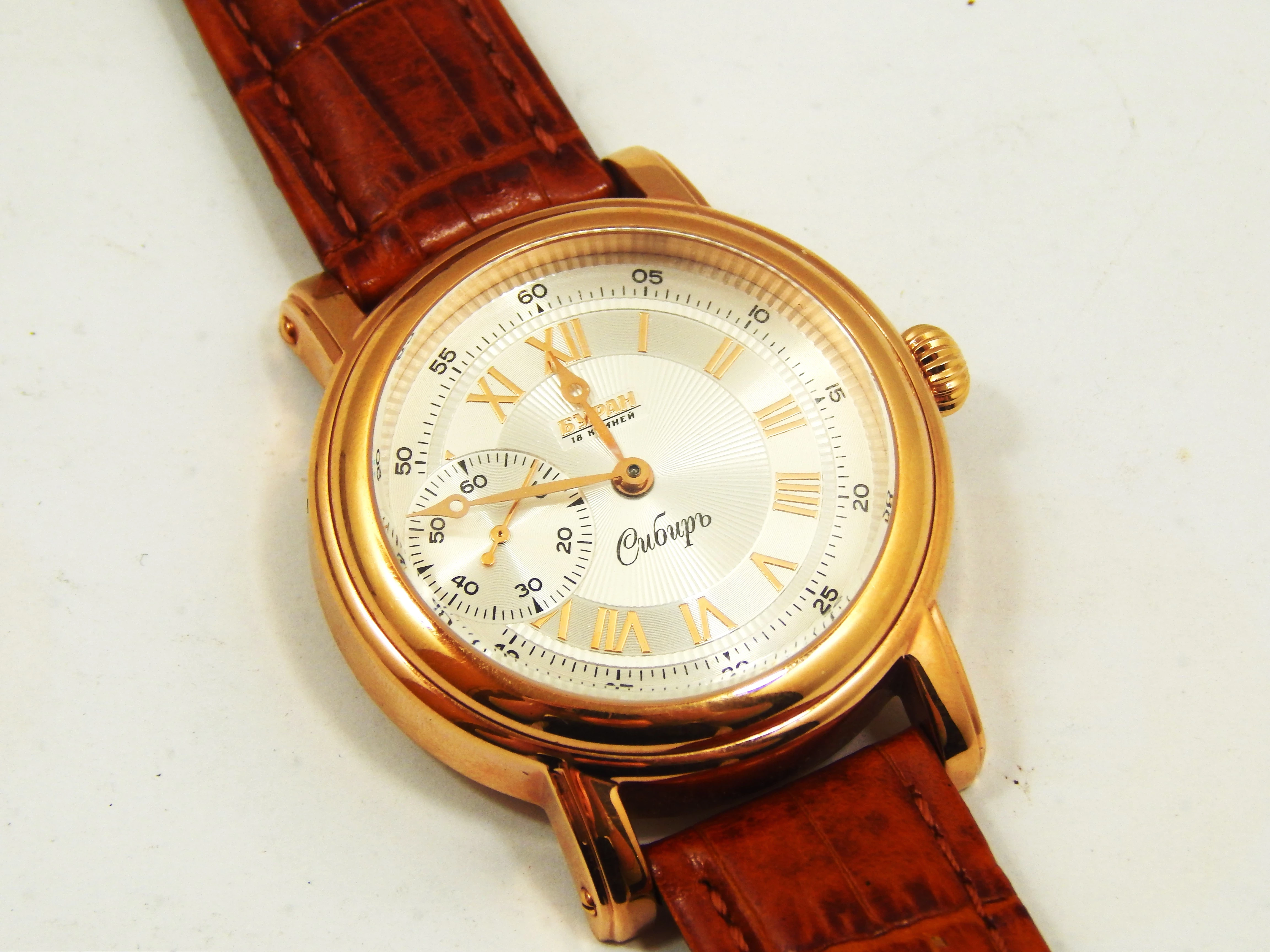 zegarek-mechanik-poljot-buran-sibir-ksztalt-koperty-okragla