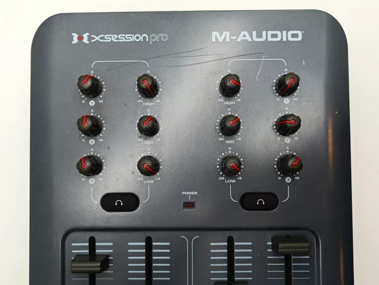 M-AUDIO X-SESSION PRO DJ MIDI MIXER