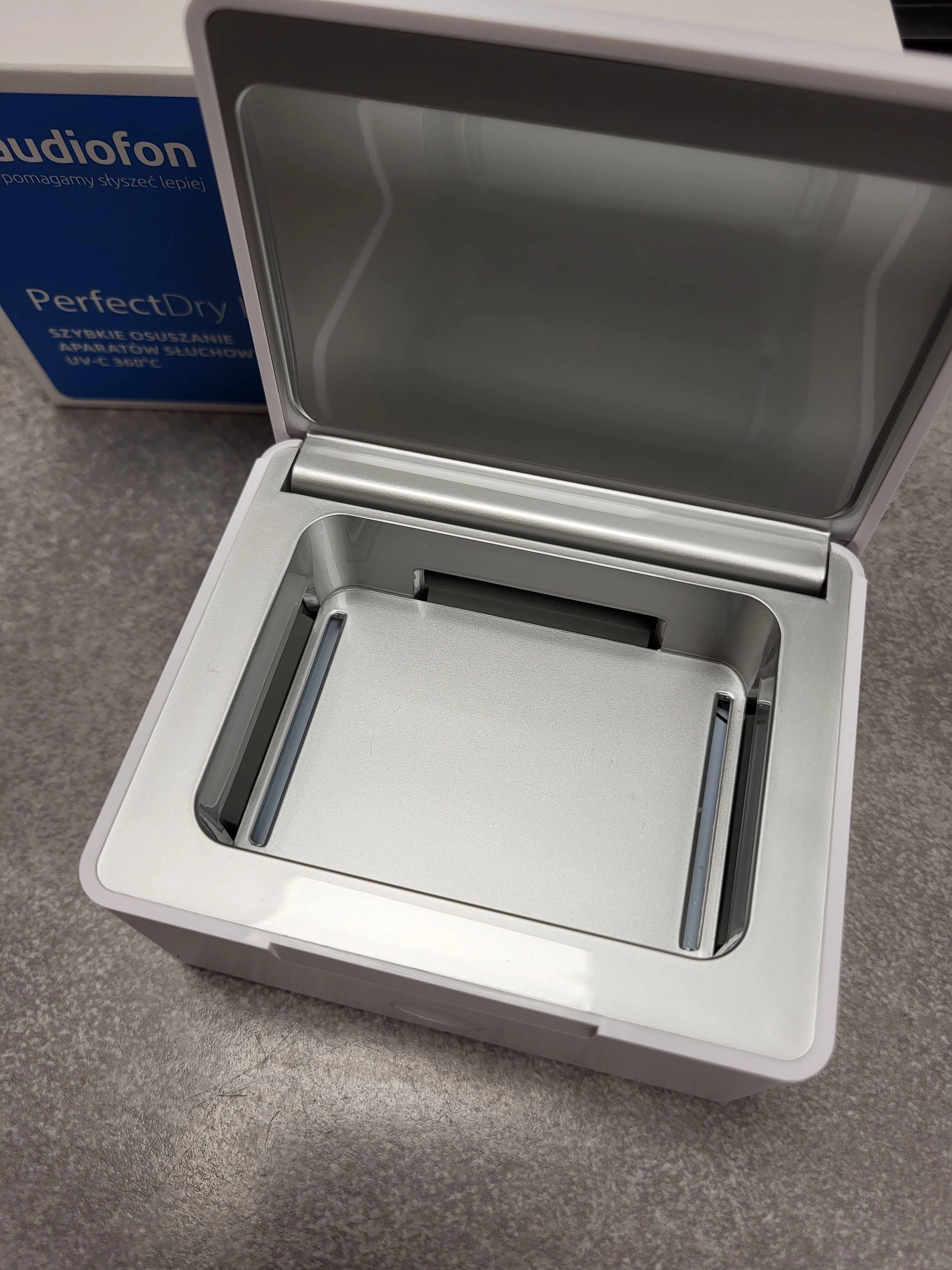 aparat-sluchowy-sonova-blu-moxi-b1-312-sand-czyscik-audiofon-typ-aparat-sluchowy