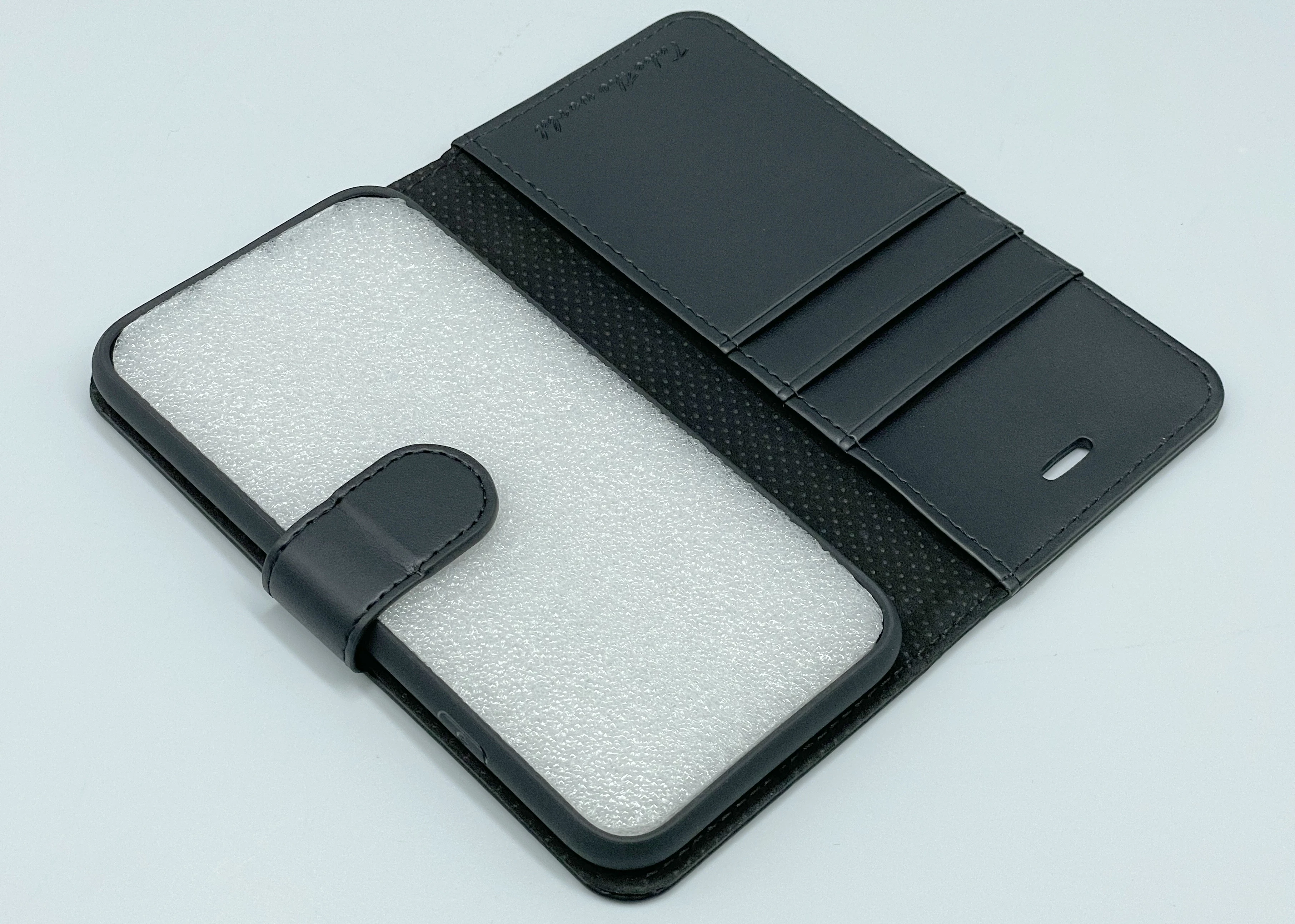 etui-tucch-skorzane-iphone-7-8-se2-se3-jak-nowe-dedykowany-model-iphone