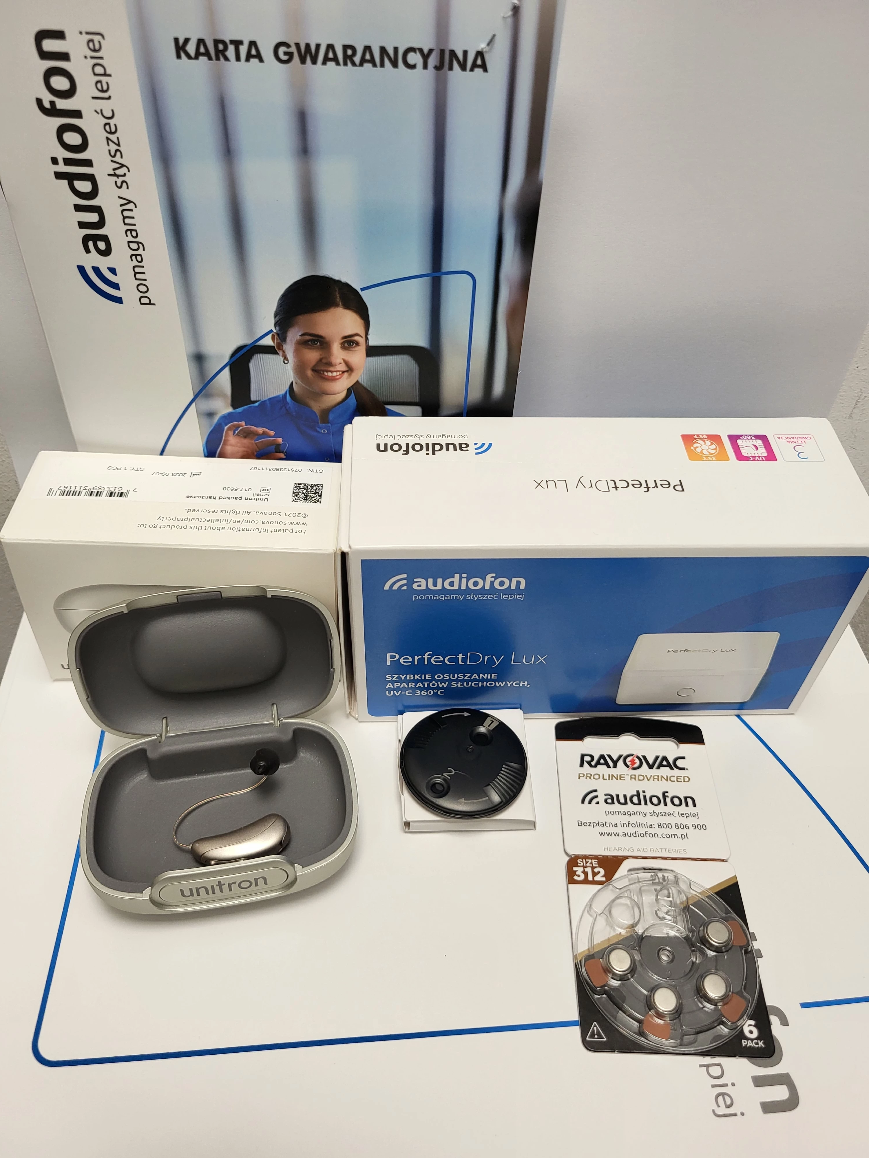 aparat-sluchowy-sonova-blu-moxi-b1-312-sand-czyscik-audiofon-jozefczaka-4-bytom