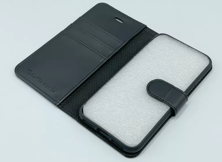 etui-tucch-skorzane-iphone-7-8-se2-se3-jak-nowe-stan-uzywany