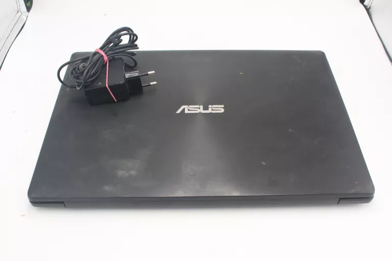 LAPTOP ASUS I3 3GEN 4 GB RAM 500GB CZYTAJ OPIS!! USZKODZONE ZAWIASY