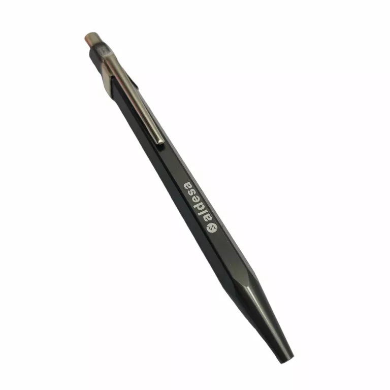PIÓRO KULKOWE CARAN D'ACHE 849