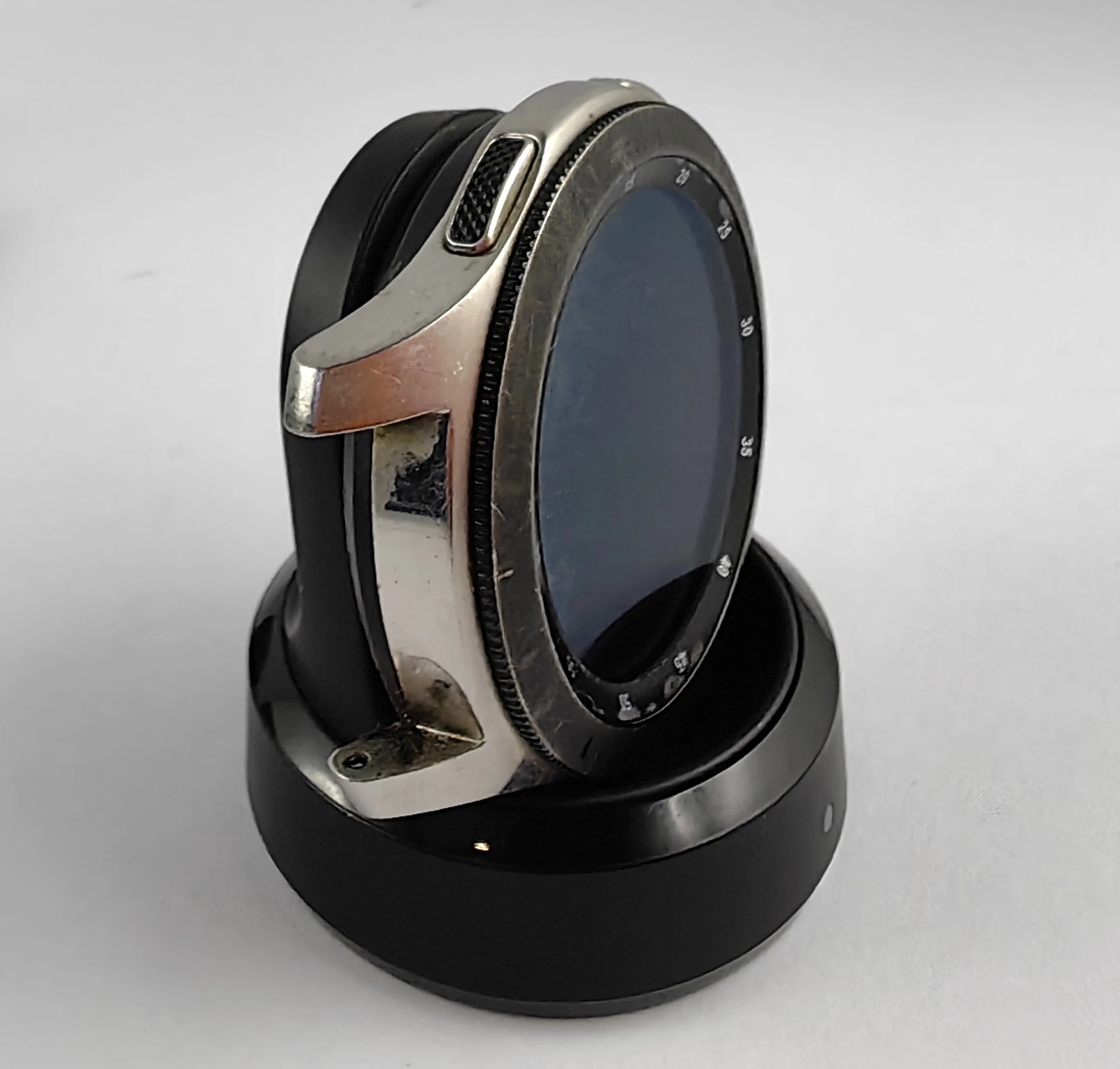 smartwatch-samsung-galaxy-watch-46mm-sm-r805f-komplet-ean-gtin-8801643406042