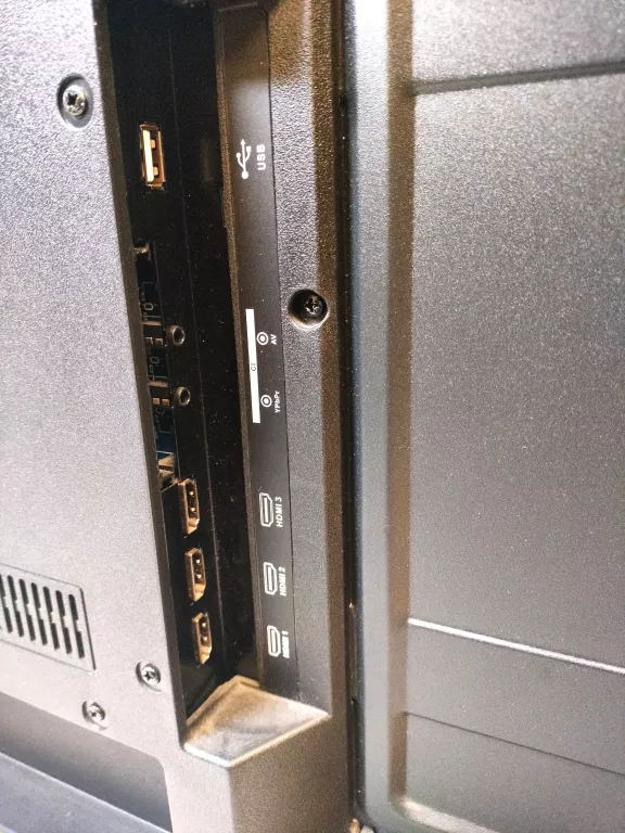 telewizor-selecline-315-led-tv-88809832s17-smart-tv-nie