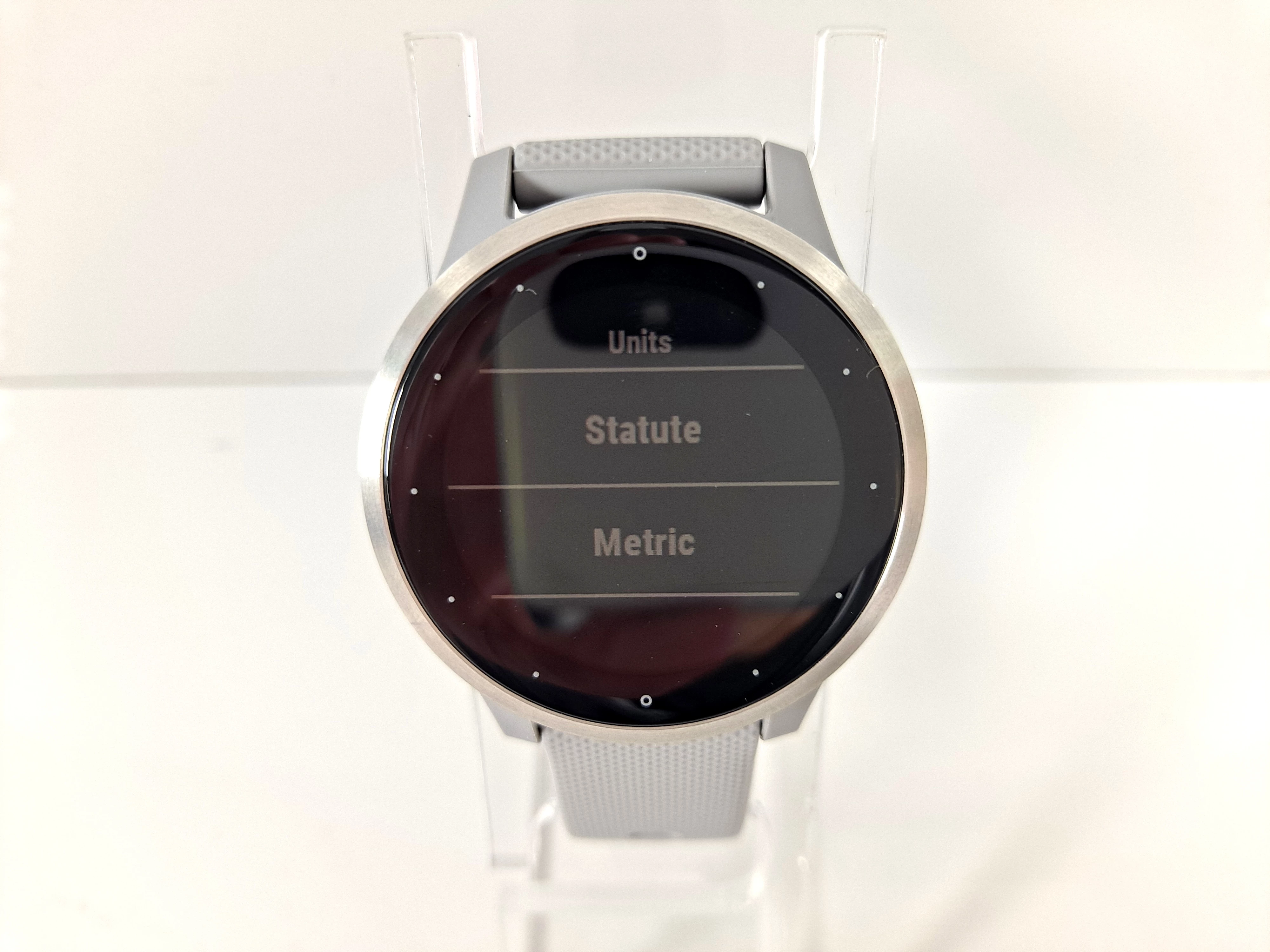 garmin-vivoactive-4s-szary-marka-garmin