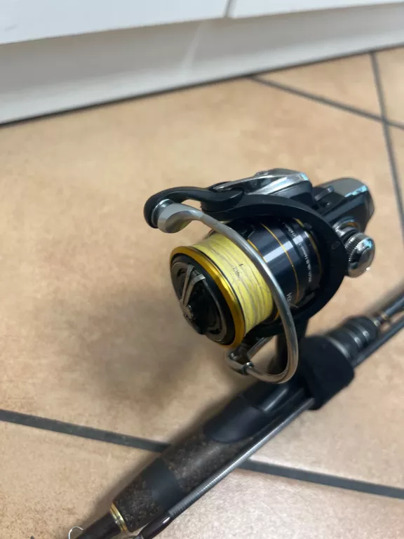 DRAGON CXT SUPERFAST SF-X SPINN 1.90M 1-12G KJS-27-51-190+DAIWA 23 LEGALIS
