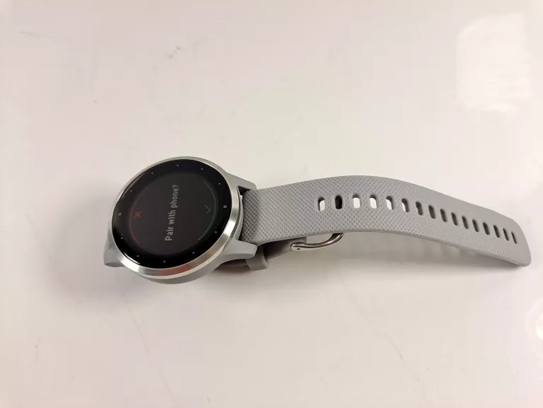 GARMIN VIVOACTIVE 4S SZARY