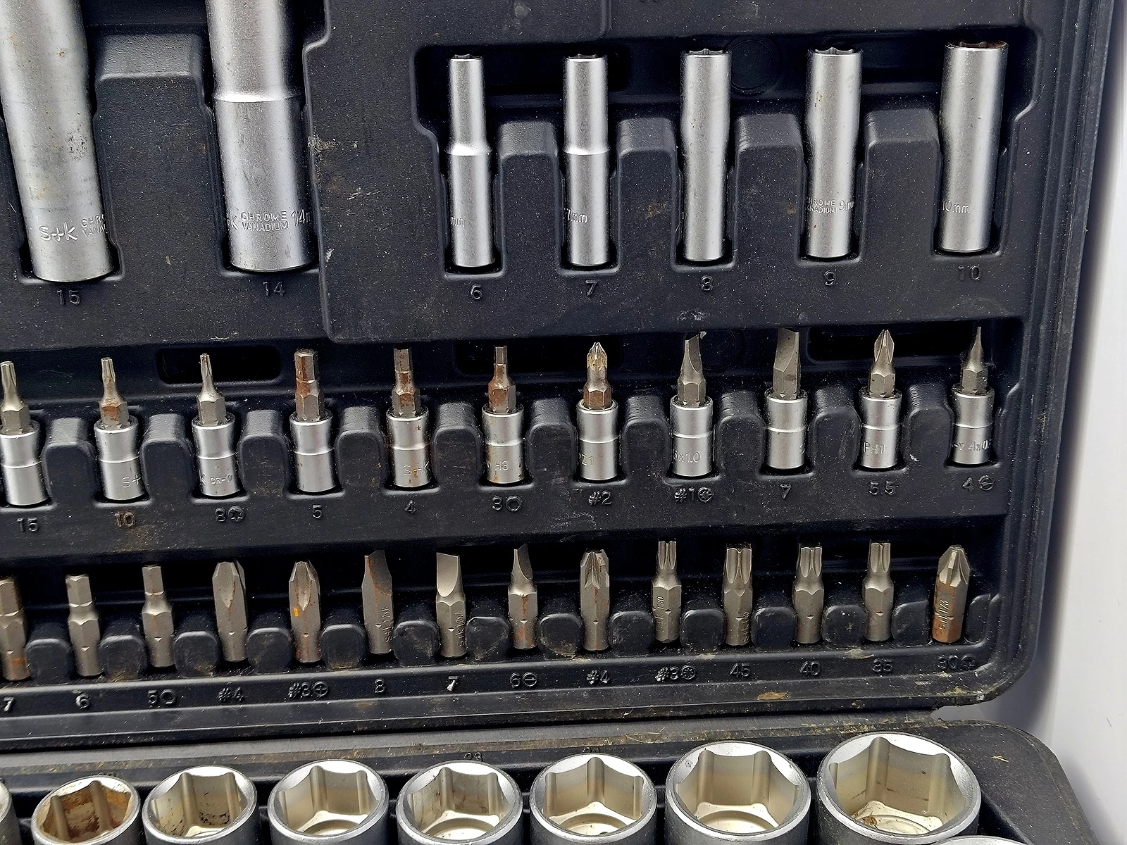 komplet-kluczy-nasadowych-powerfix-275388-94-el-product-id-759d14fc-1817-44c3-bb5f-a0d1ac10350d