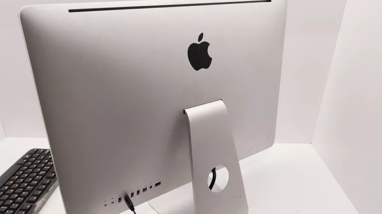 komputer-stacjonarny-apple-mac-z-haslem-stan-uszkodzony