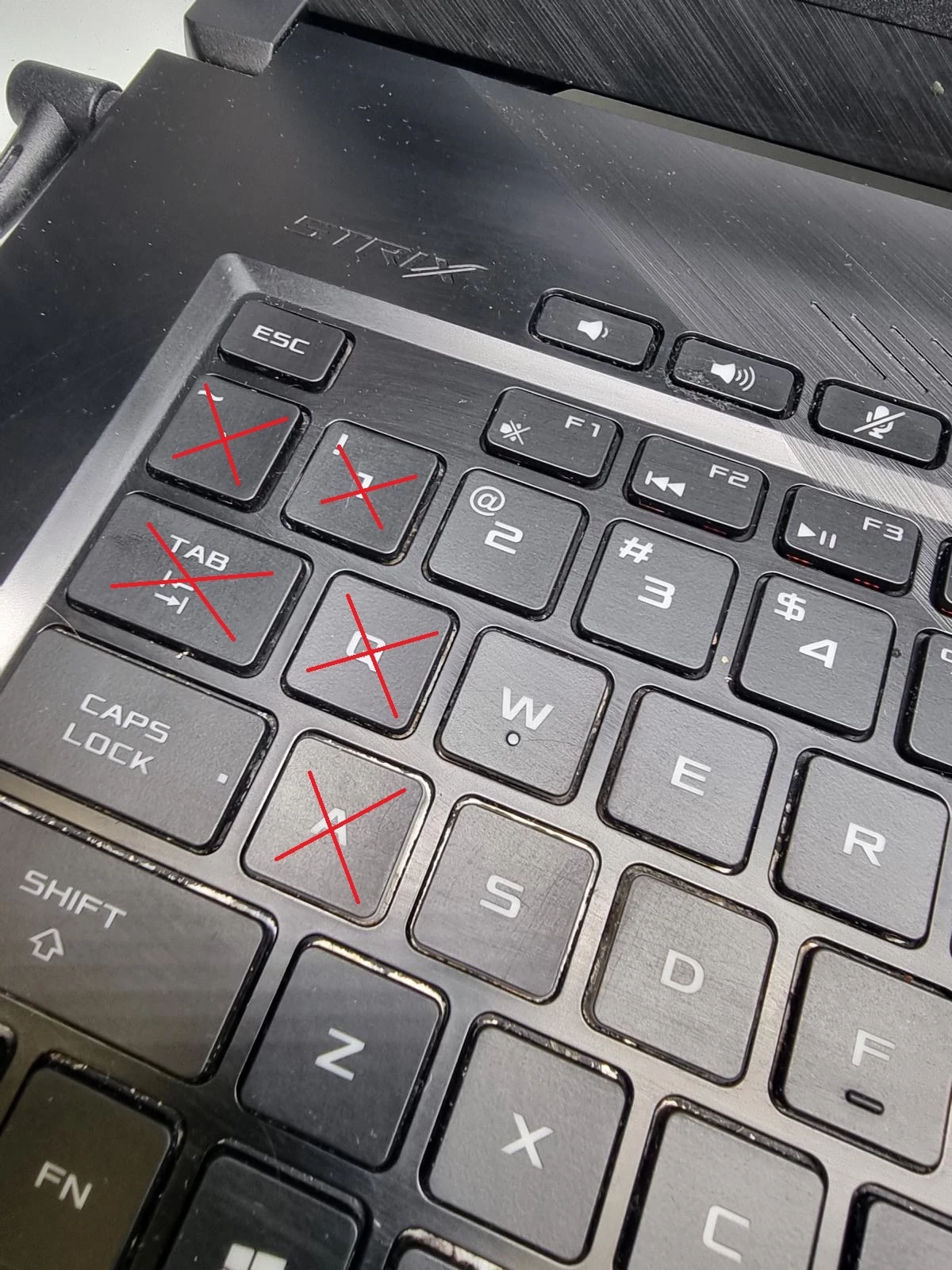 laptop-asus-rog-strix-gl703ge-173-i5-8300h-8500-gb-ssd-gtx1050-ti-kod-producenta-gl703ge-gc006t