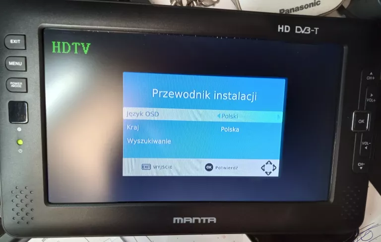 TELEWIZOR SAMOCHODOWY MANTA LED902 KOMPLET
