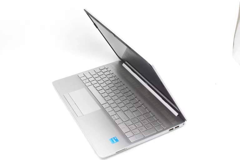 LAPTOP HP 15-DW3123NW 8GB RAM WIN11