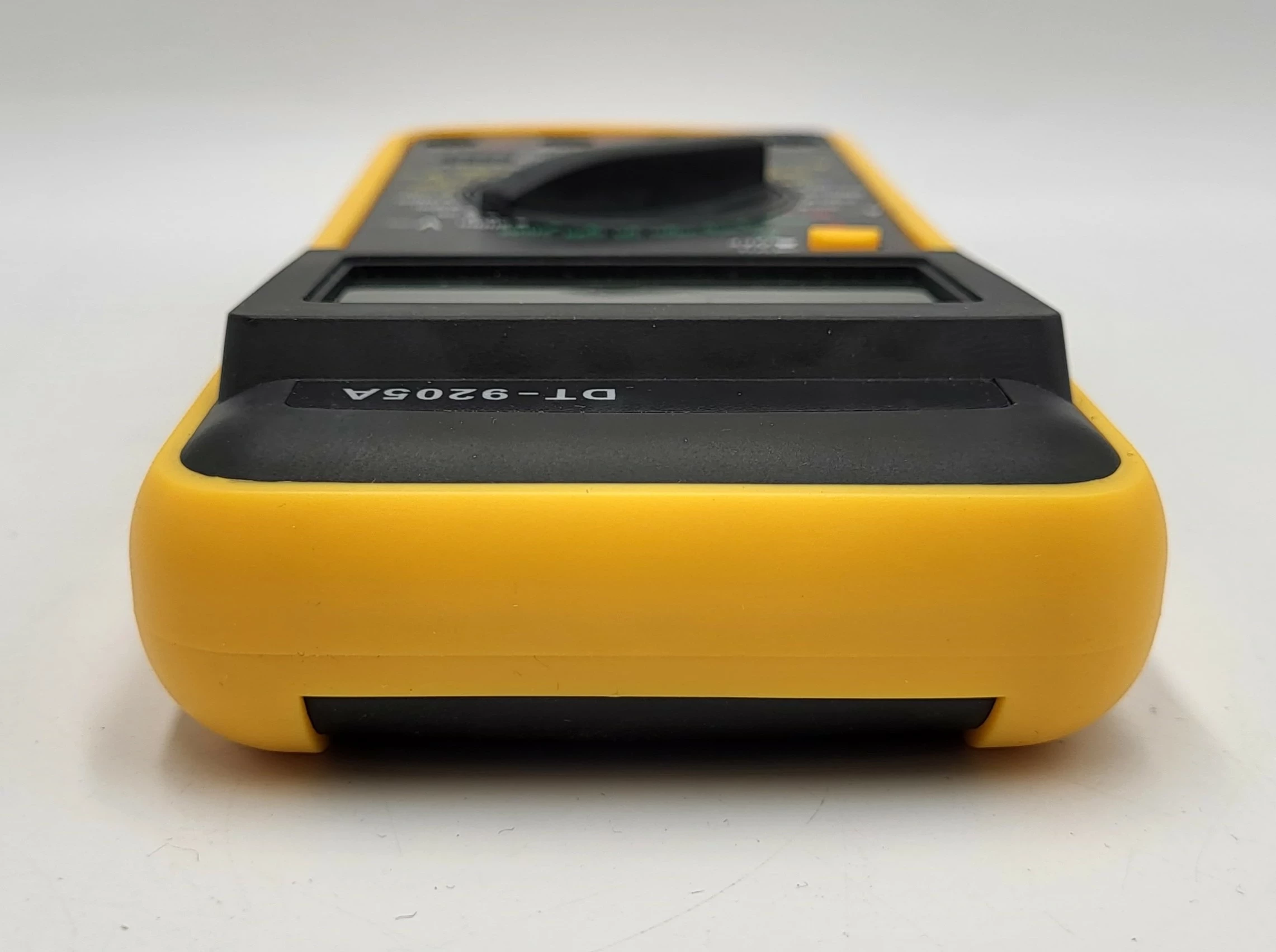 multimetr-dt9205a-miernik-cyfrowy-pradu-napiecia-tester-lcd-typ-reczny