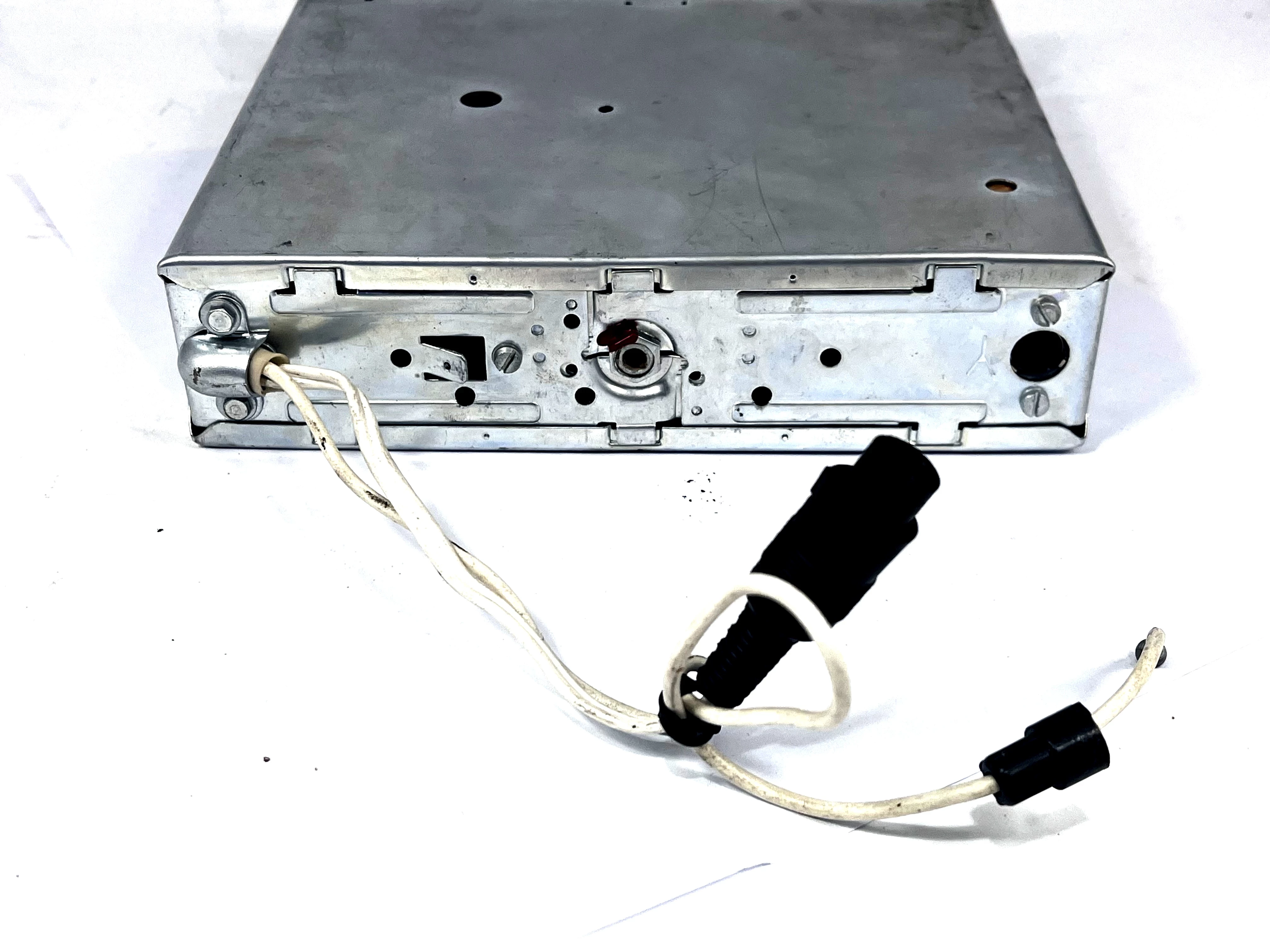 radio-samochodowe-unitra-diora-radio-brak-informacji