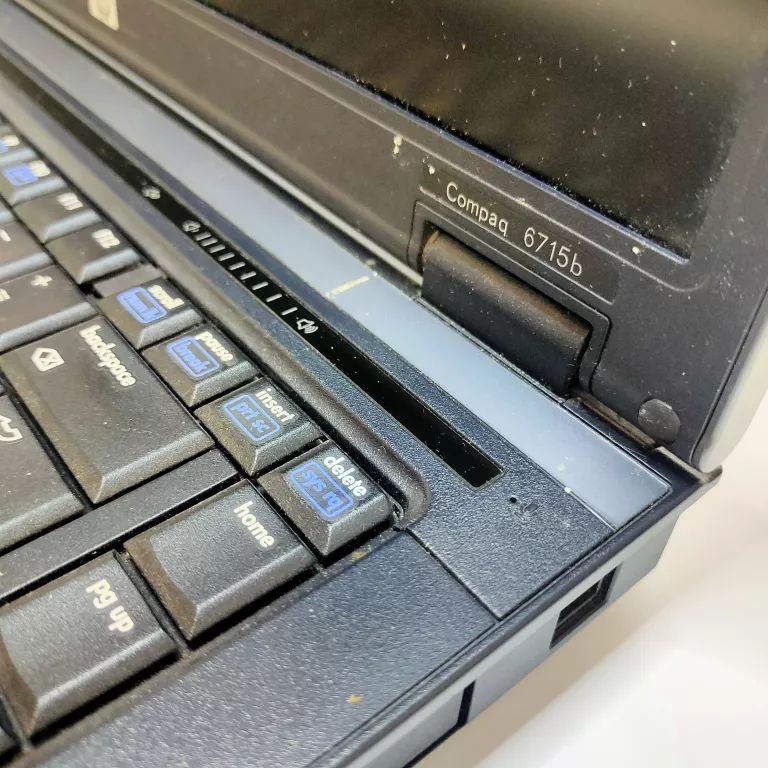 LAPTOP HP COMPAQ 6715B BRAK ZASILACZA NA CZĘŚCI
