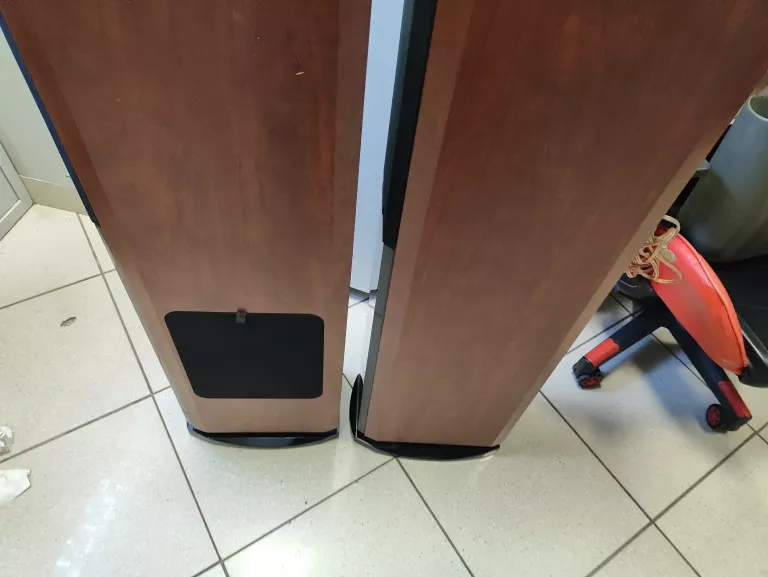 KOLUMY KRUGER MATZ KM0504+KABLE