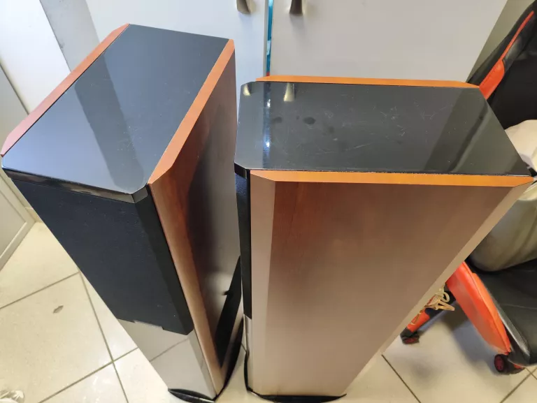 KOLUMY KRUGER MATZ KM0504+KABLE