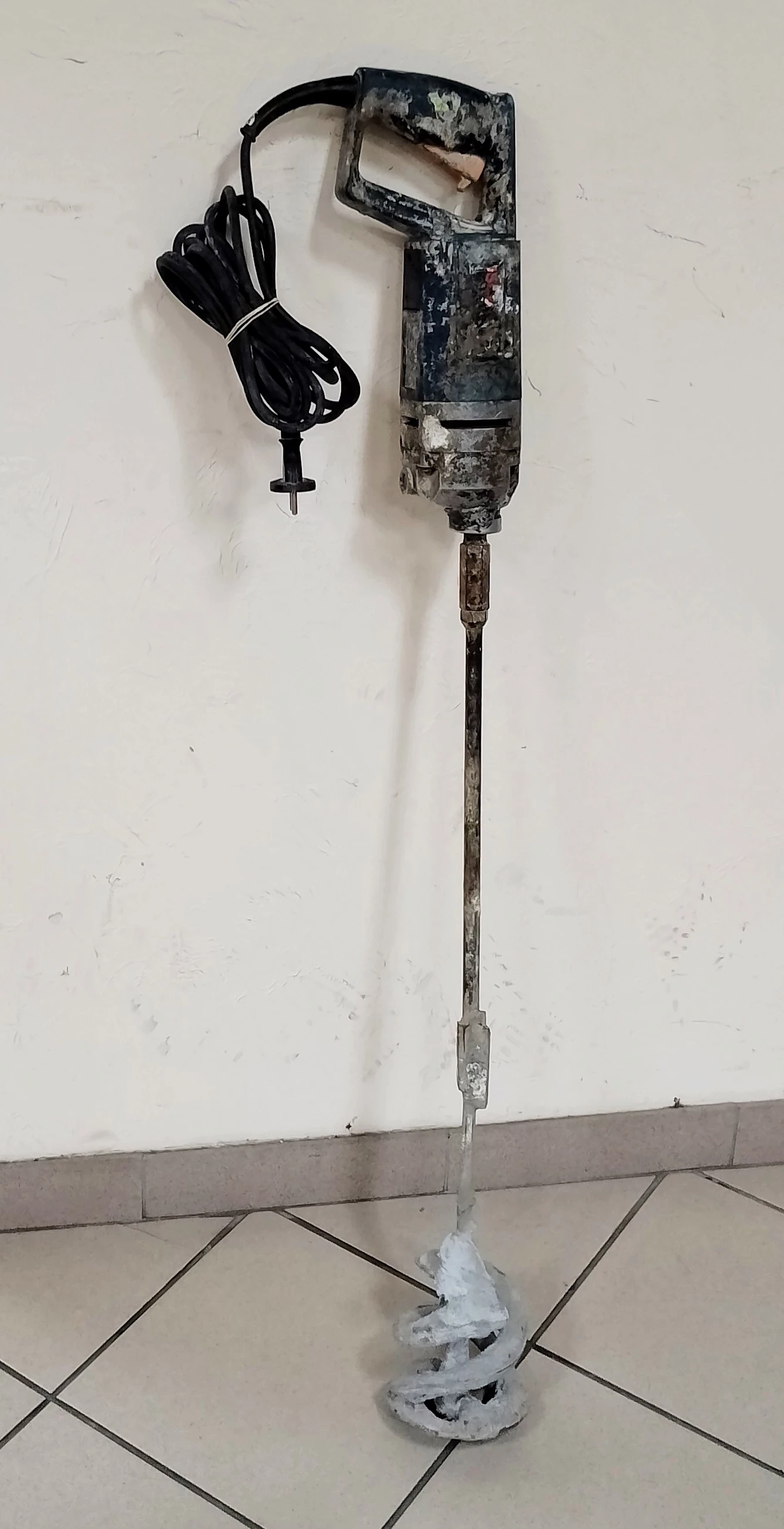 mieszadlo-do-gipsu-bosch-grw-9-maksymalna-srednica-mieszadla-160