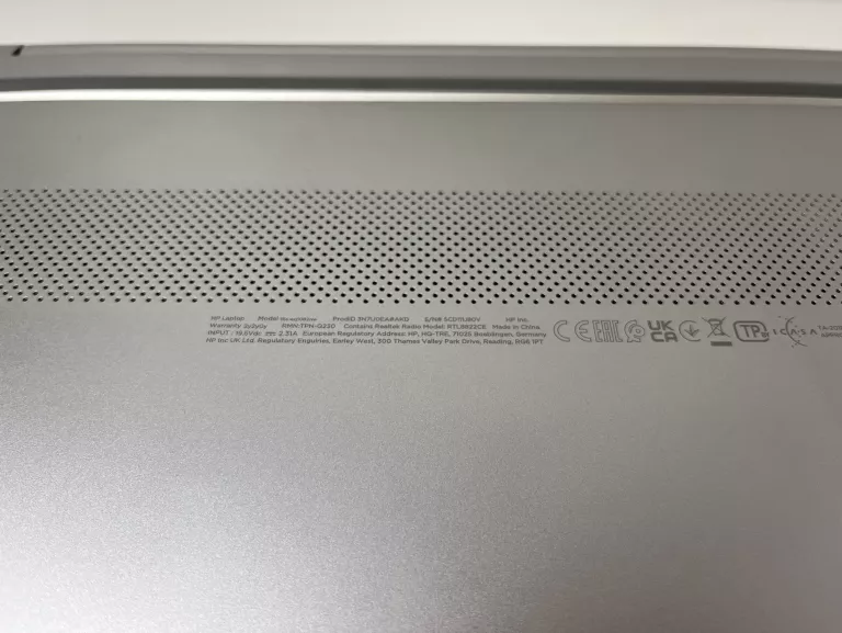 LAPTOP HP 15S-EQ1082NW 8 GB/256 GB SSD