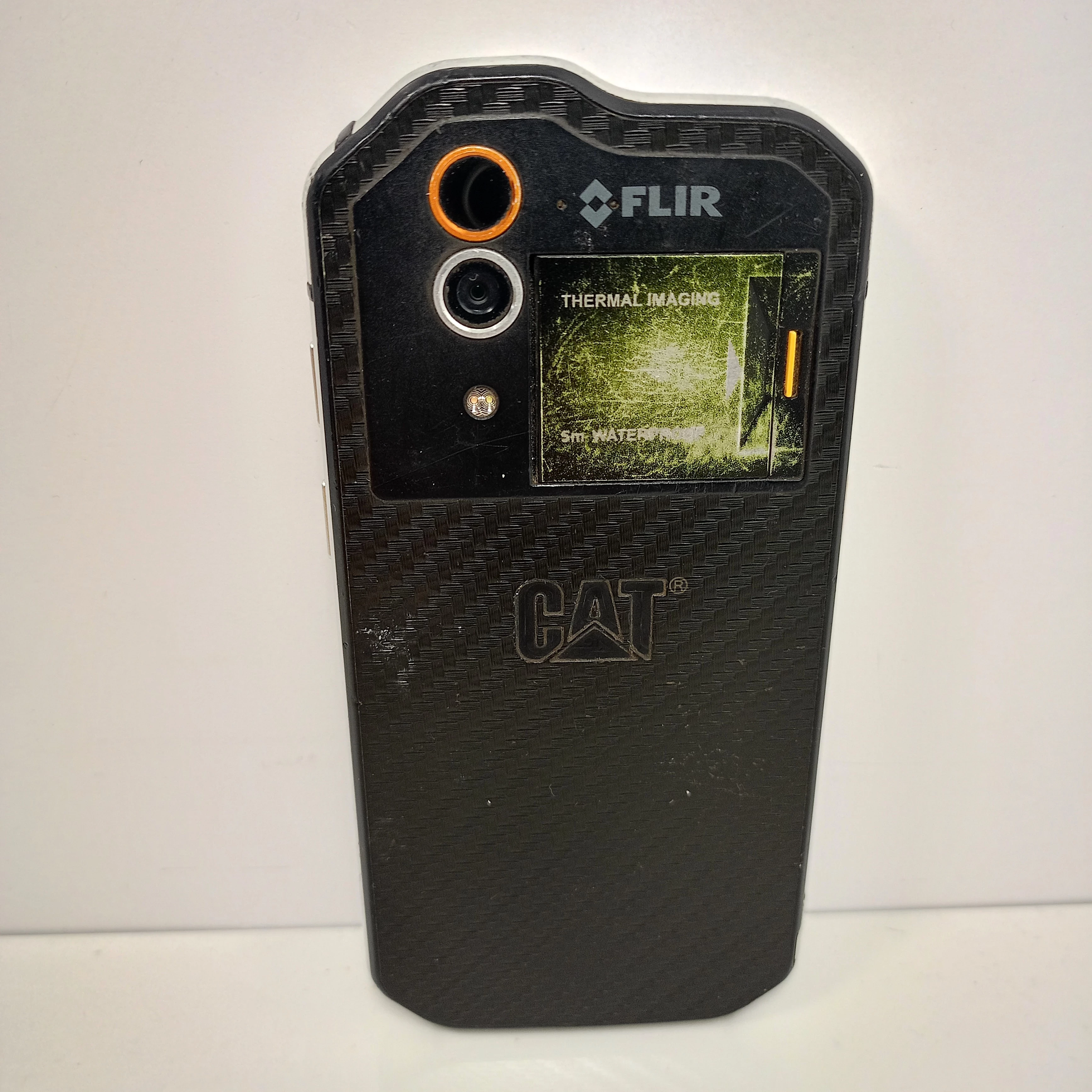 telefon-odporny-z-kamera-termowizyjna-cat-s60-332gb-lte-ip68-3800mah-ean-gtin-5060472350015