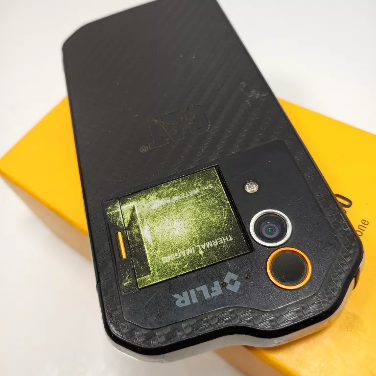 TELEFON ODPORNY Z KAMERĄ TERMOWIZYJNĄ CAT S60 3/32GB LTE IP68 3800MAH