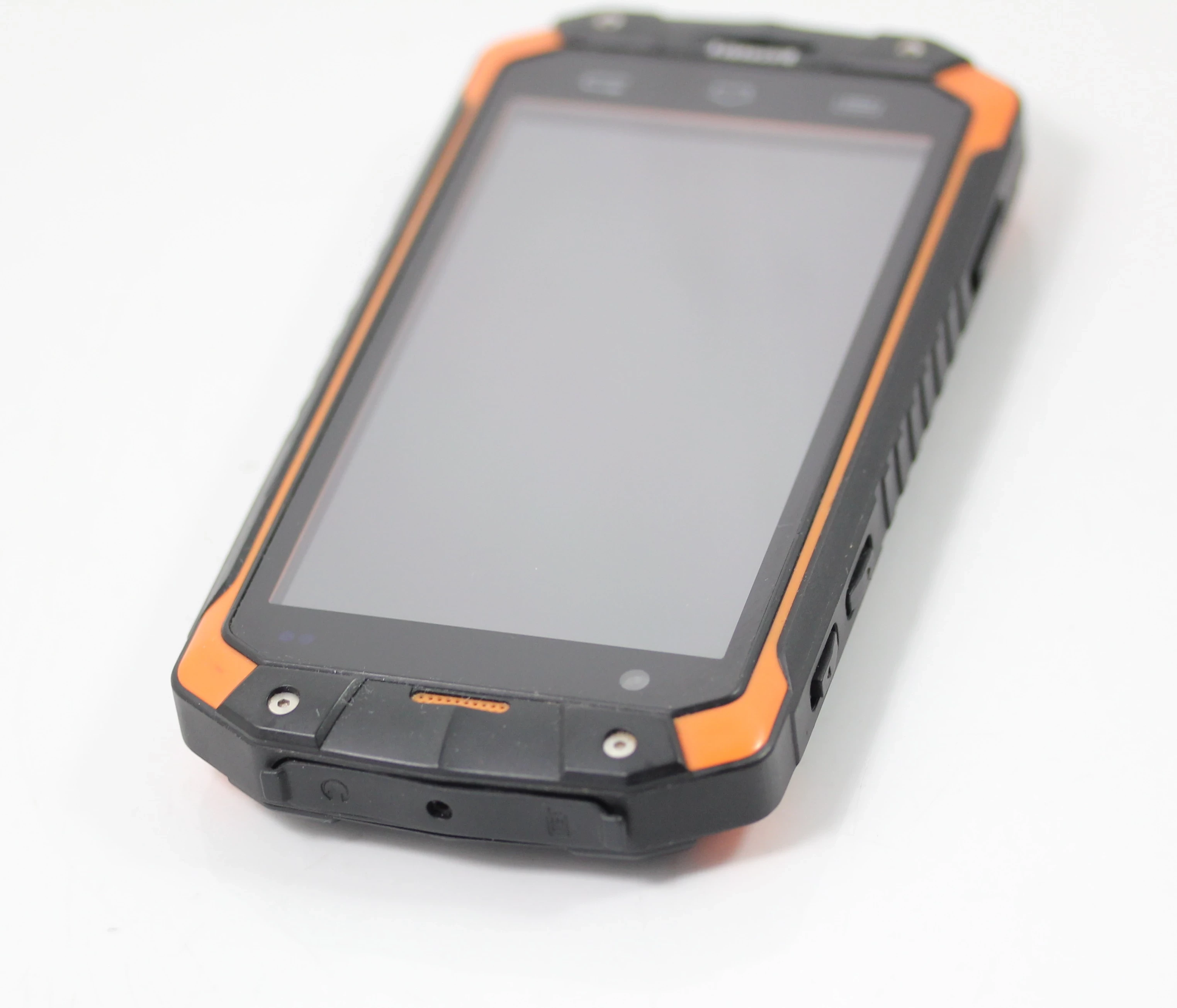 telefon-land-rover-discovery-v9-ean-gtin-0617689527836