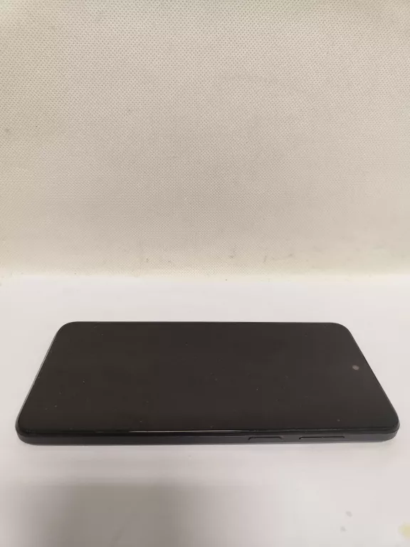 telefon-motorola-moto-g13-kolor-grafitowy