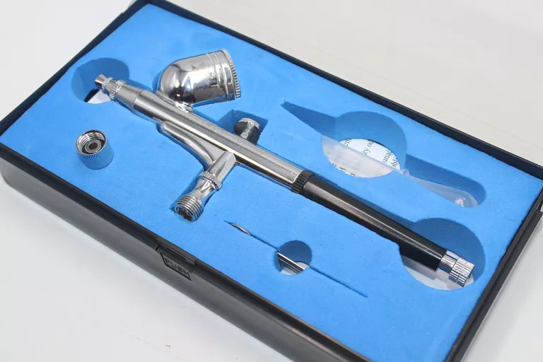 AEROGRAF NATRYSKOWY PISTOLET FENGDA BD-130 Z DYSZA 0,3 MM