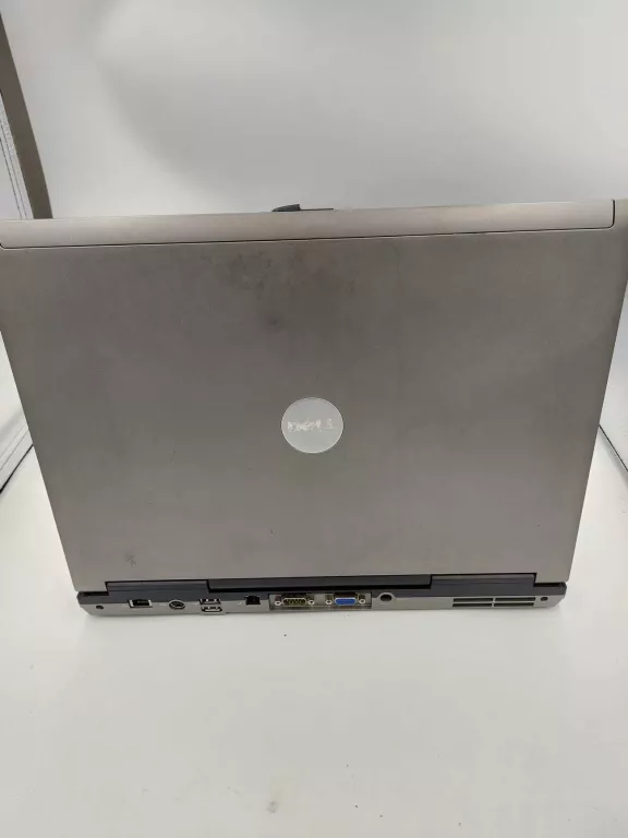 LAPTOP DELL LATITUDE D531