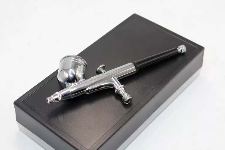 AEROGRAF NATRYSKOWY PISTOLET FENGDA BD-130 Z DYSZA 0,3 MM