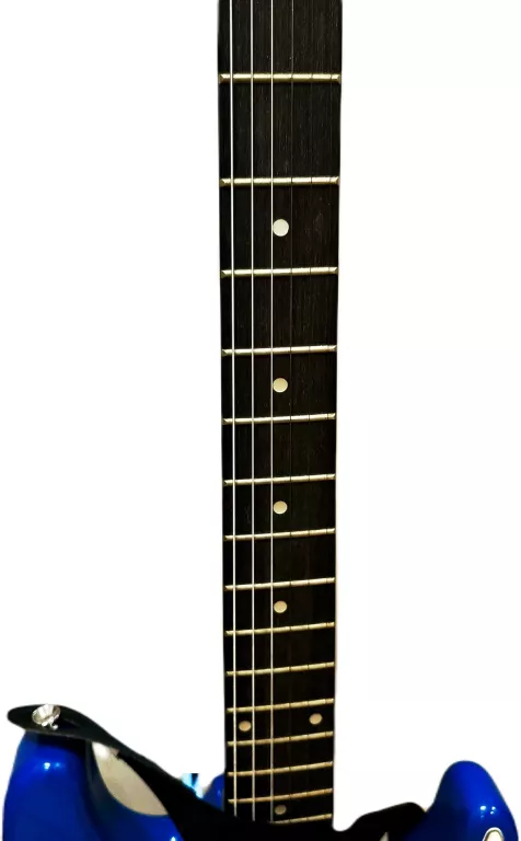 GITARA ELEKTRYCZNA ROCKTILE PLUS WZMACNIACZ GITAROWY GF-15 240 V