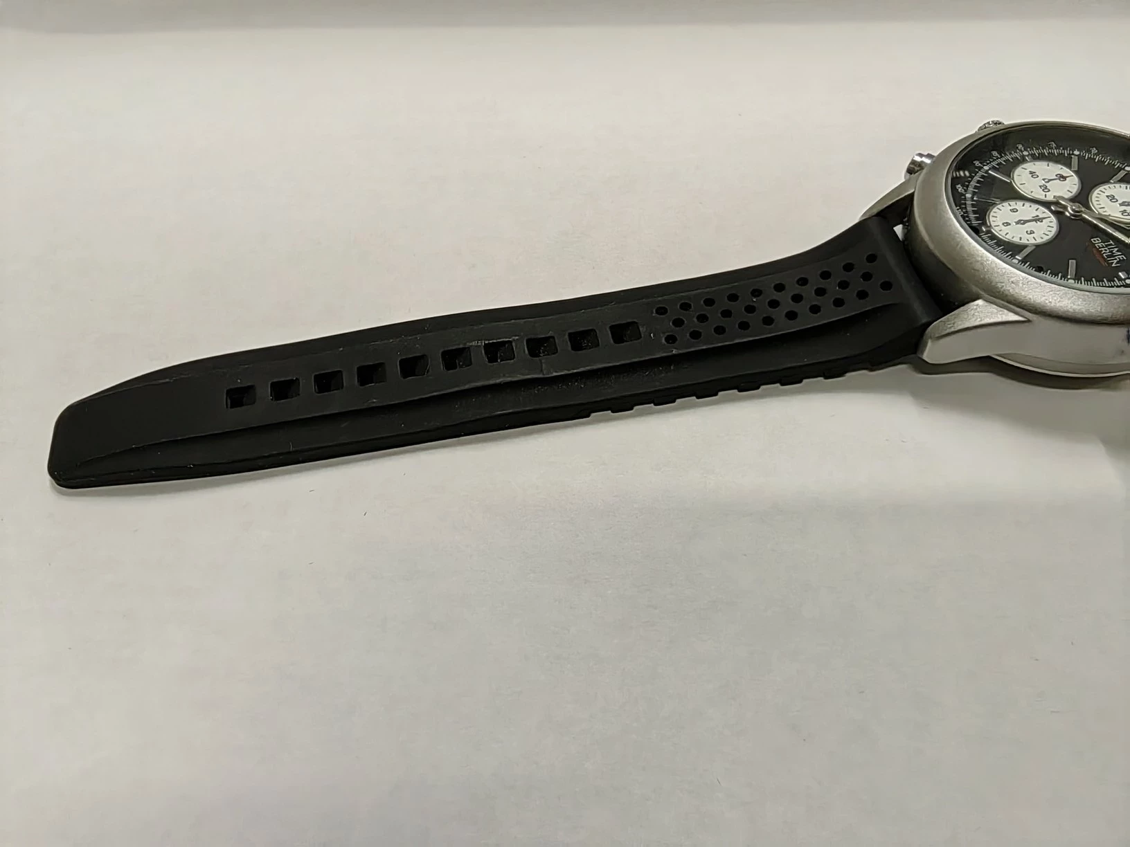 zegarek-z-kamera-time-berlin-wodoszczelnosc-brak