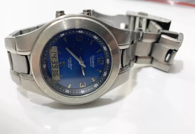 ZEGAREK CASIO LINEAGE TITANIUM