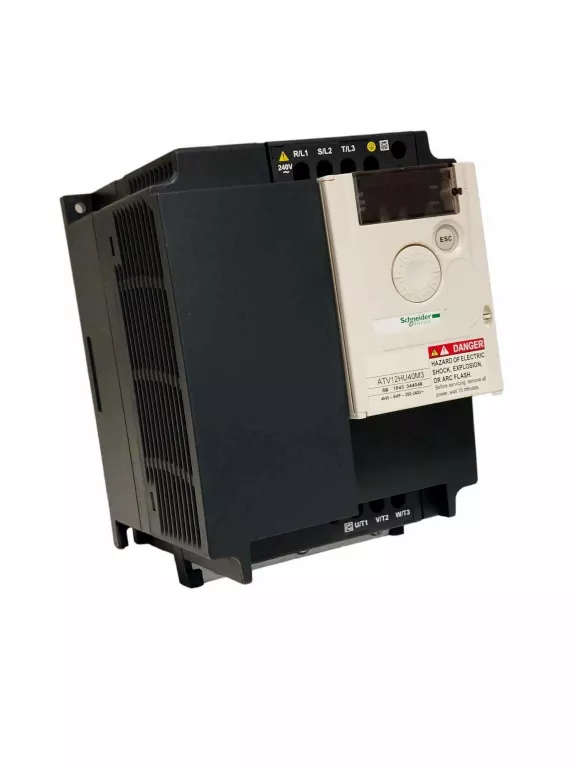 PRZEMIENNIK CZĘSTOTLIWOŚCI ATV12 3 FAZOWE 200/240VAC 50/60HZ 4KW 16.7A IP2