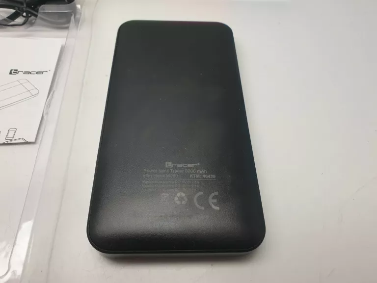 POWERBANK TRACER 8000MAH CZARNY KOMPLET