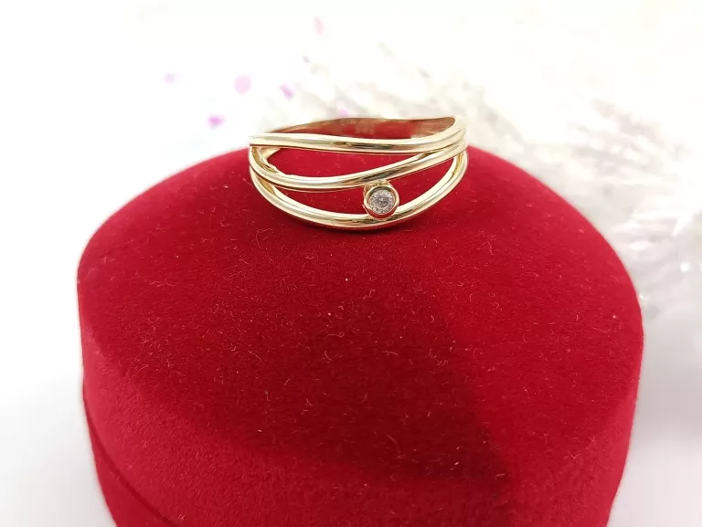 zloty-pierscionek-z-cyrkonia-r20-pr585-230g-r20-ean-gtin-5906803502268