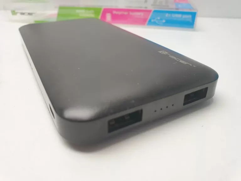 POWERBANK TRACER 8000MAH CZARNY KOMPLET