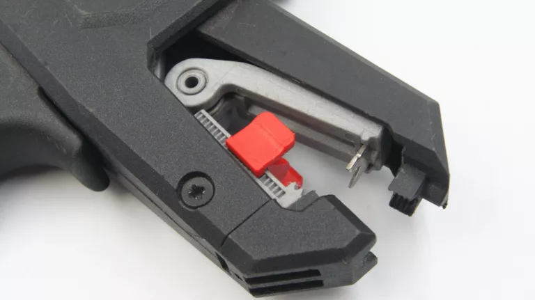 KNIPEX SAMONASTAWNE SZCZYPCE DO IZOLACJI 1262180