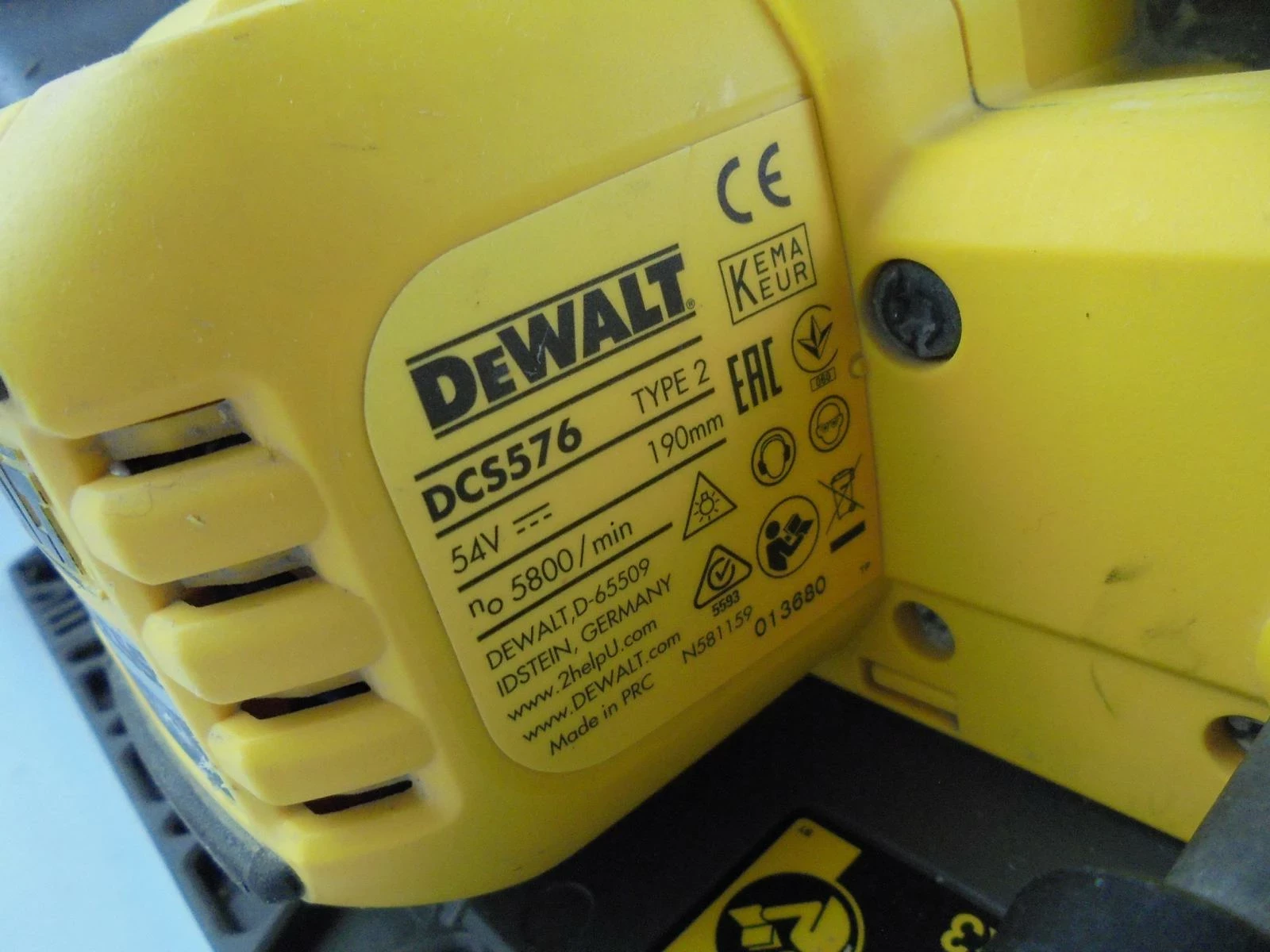 pilarka-dewalt-dcs576-body-kod-producenta-dcs576n