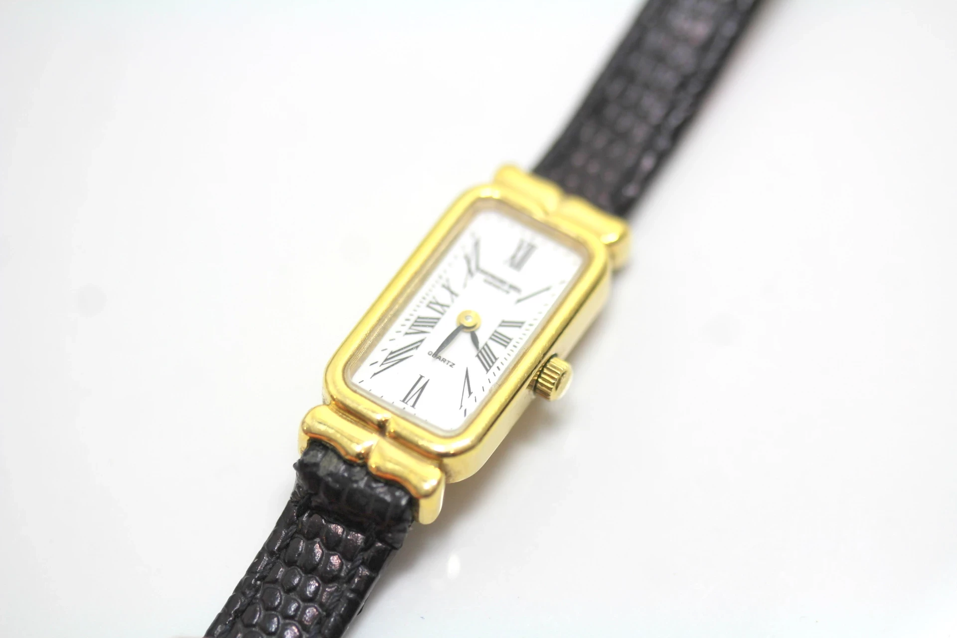zegarek-raymond-weil-18k-eta280002-3804-ksztalt-koperty-prostokatna