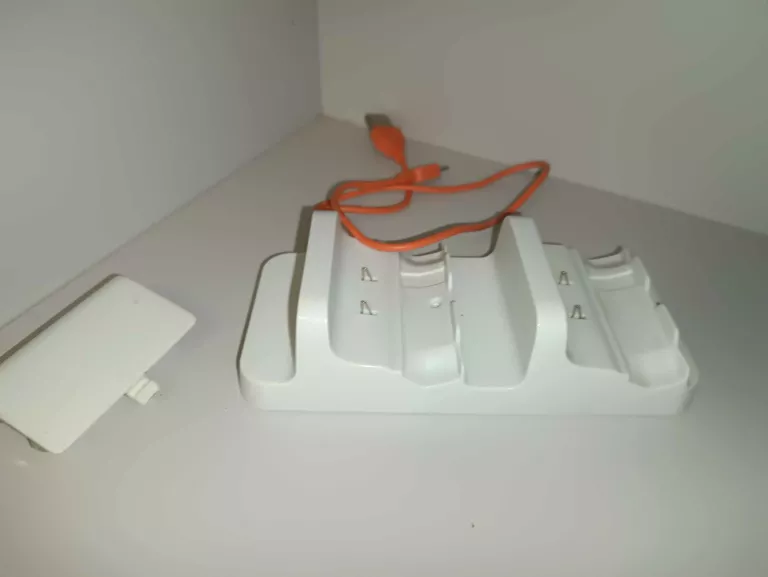 ŁADOWARKA DOKUJACA DO PADÓW XBOX S DOBE KOMPLET